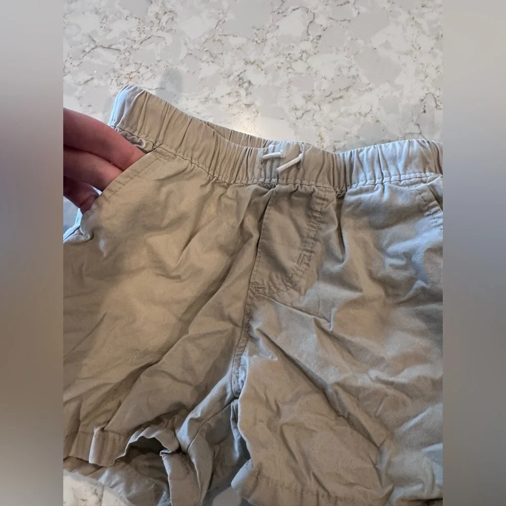 Old Navy 12-18M Charcoal and Tan Elastic Waist shorts